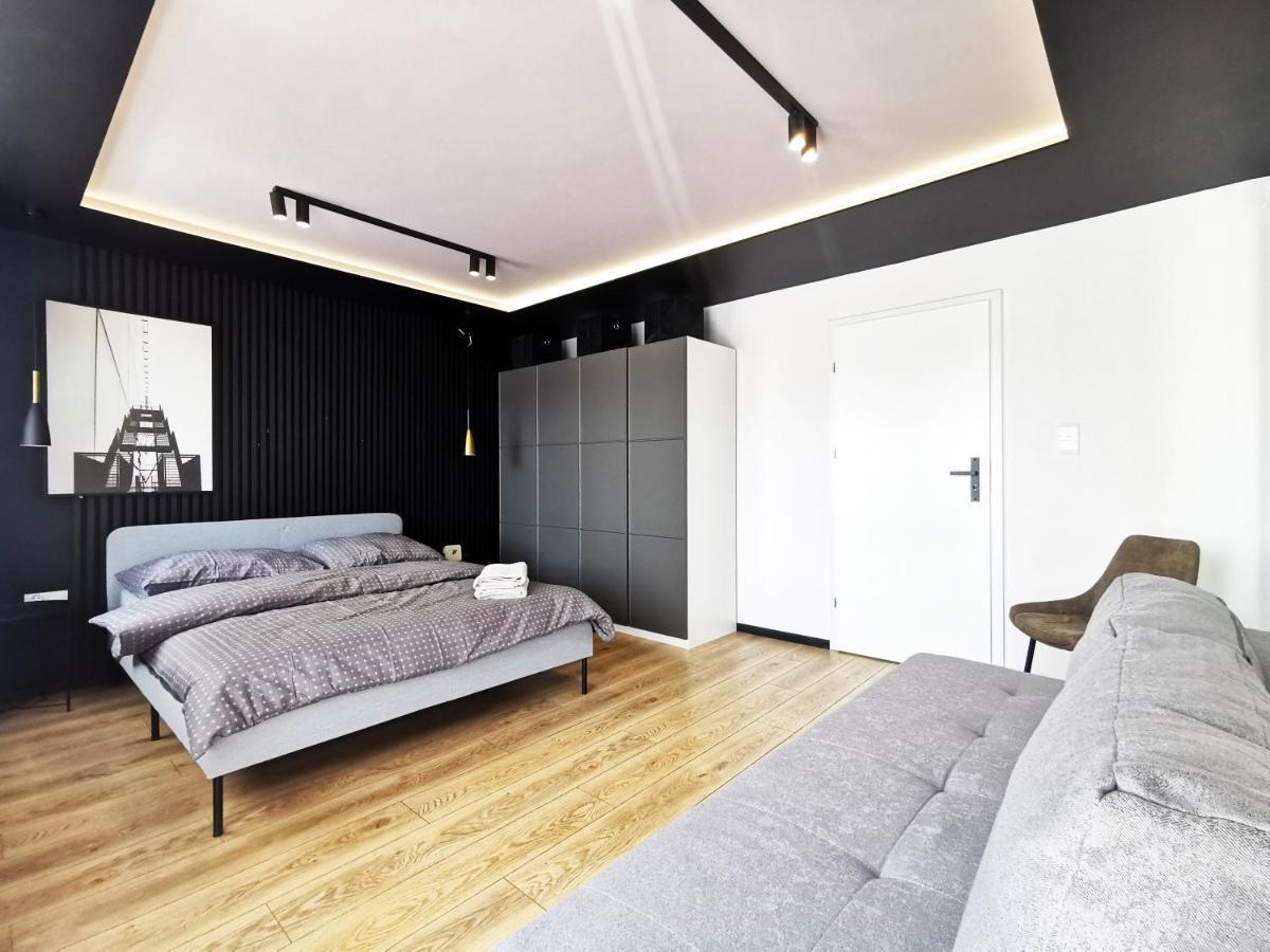 Gliniana Apartment ~ Self Check-In 24H ~ Lift Wrocław Eksteriør bilde