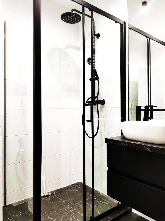 Gliniana Apartment ~ Self Check-In 24H ~ Lift Wrocław Eksteriør bilde