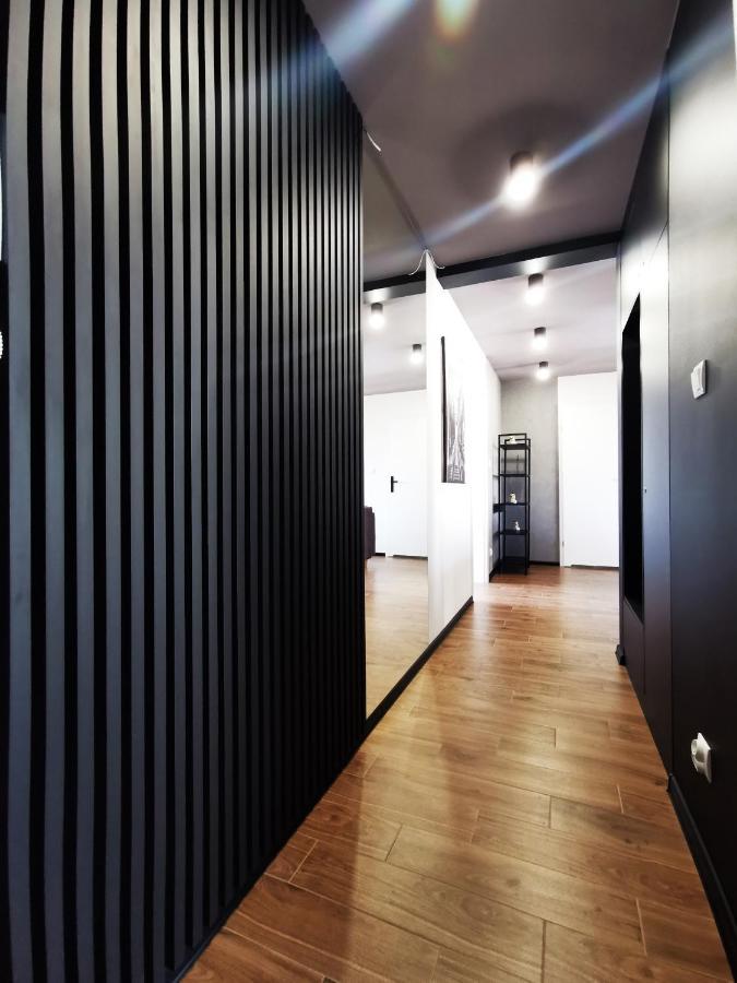 Gliniana Apartment ~ Self Check-In 24H ~ Lift Wrocław Eksteriør bilde
